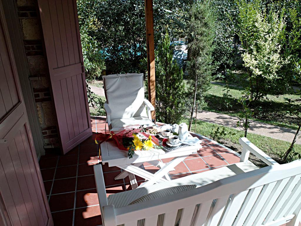 Petrino Eco Village Афітос Екстер'єр фото